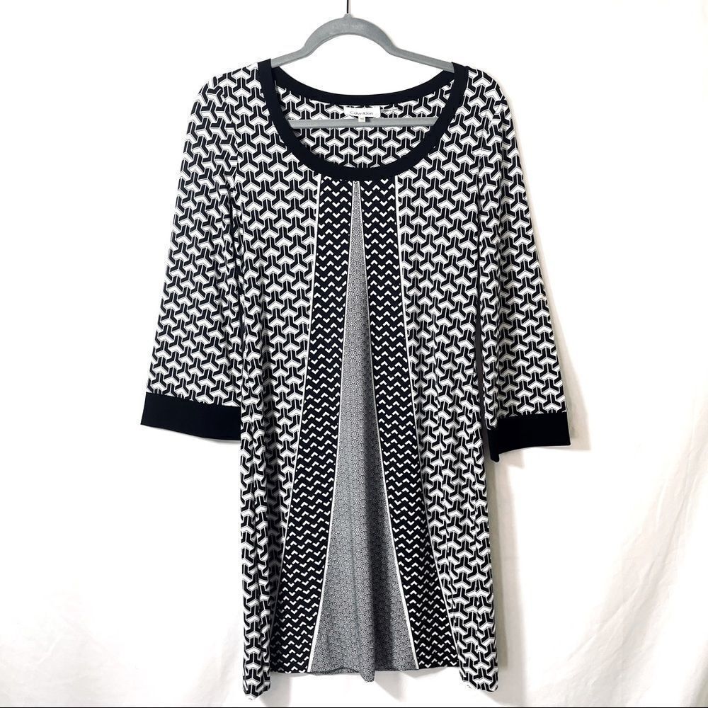 Calvin Klein black white geometric 70's dress